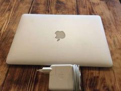 MacBook Air 2012 (13 дюймов) - 